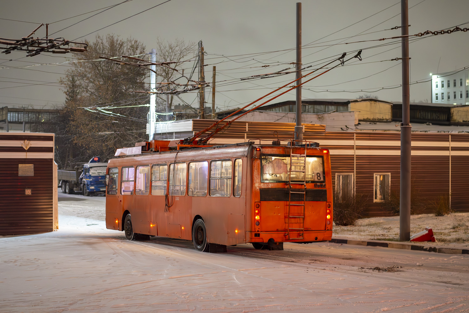 Нижний Новгород, ЛиАЗ-5280 (ВЗТМ) № 2302