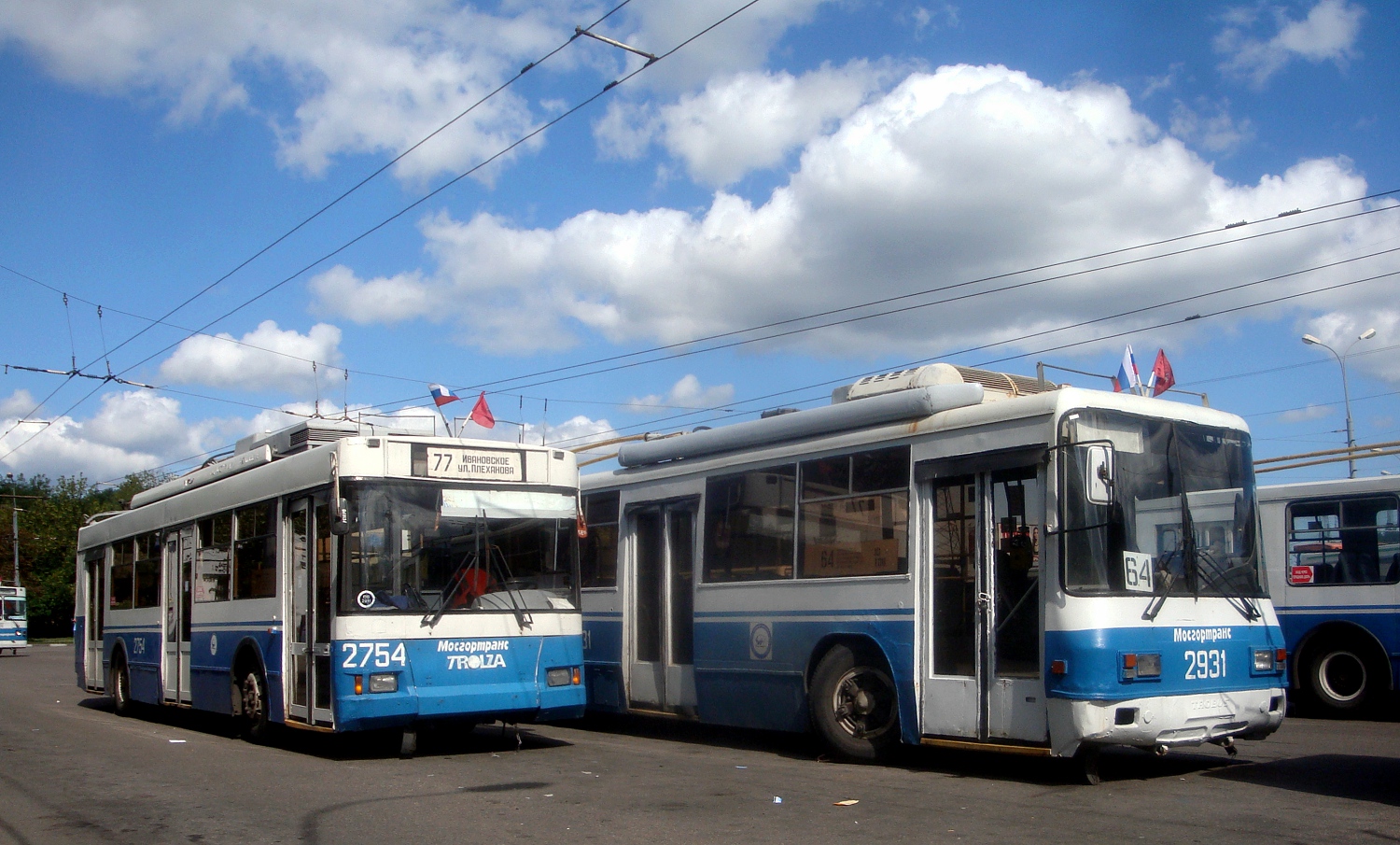 Moskva, Trolza-5275.05 “Optima” č. 2754
