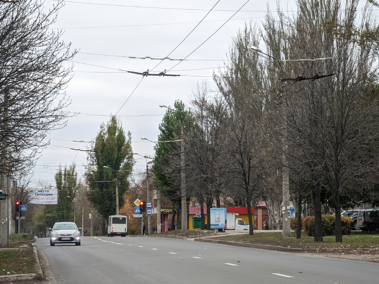 Донецк — Инфраструктура ГЭТ; Донецк — Повреждения от военных действий; Донецк — Разные троллейбусные фотографии