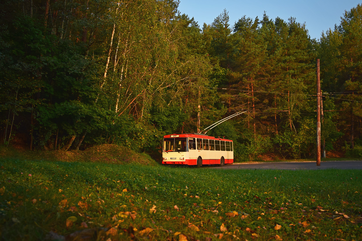 Vilnius, Škoda 14Tr11/6 č. 2129