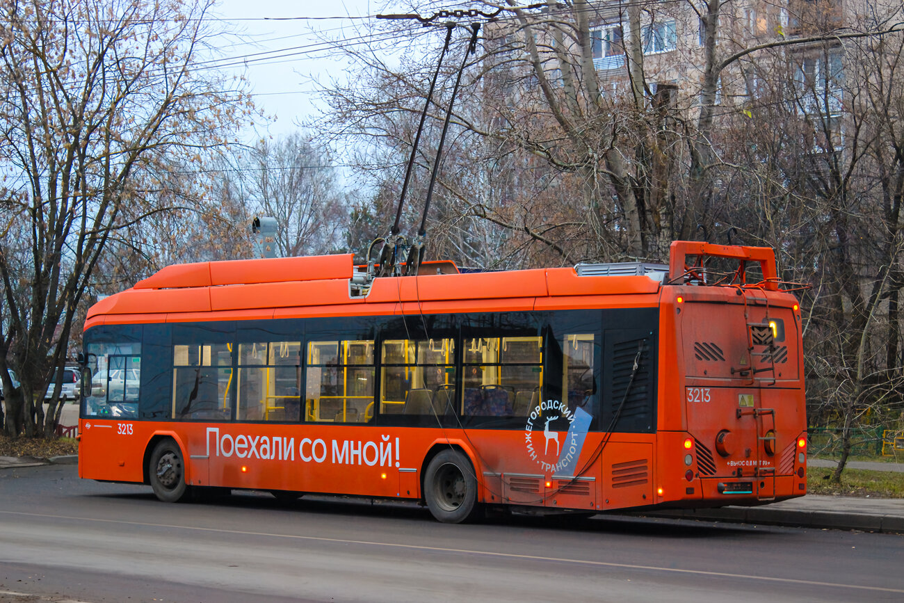 Нижний Новгород, БКМ 32100D № 3213