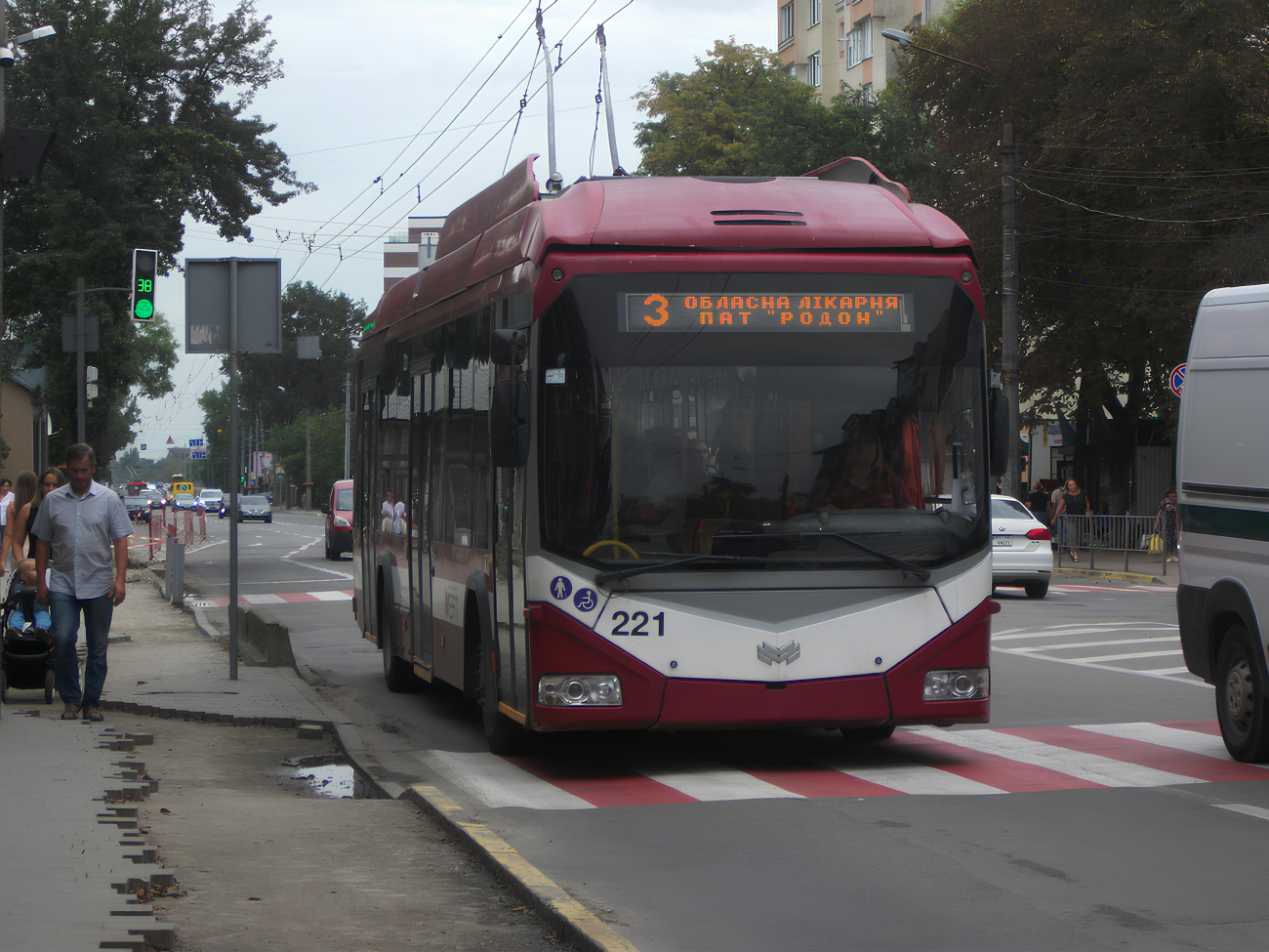 Ivano-Frankovszk, BKM 321 — 221