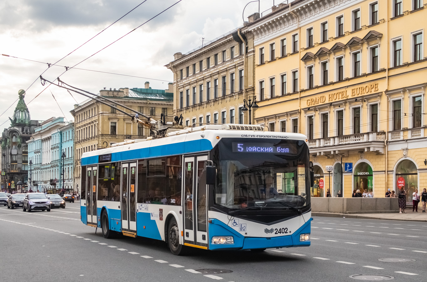 Санкт-Петербург, БКМ 321 № 2402