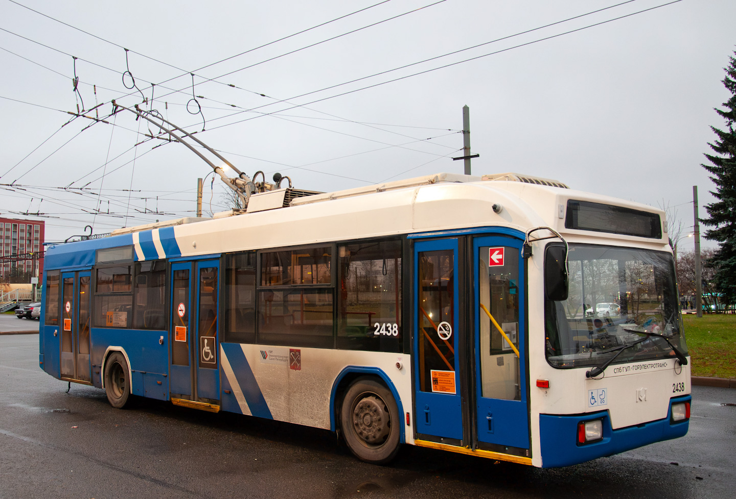 Szentpétervár, BKM 321 — 2438