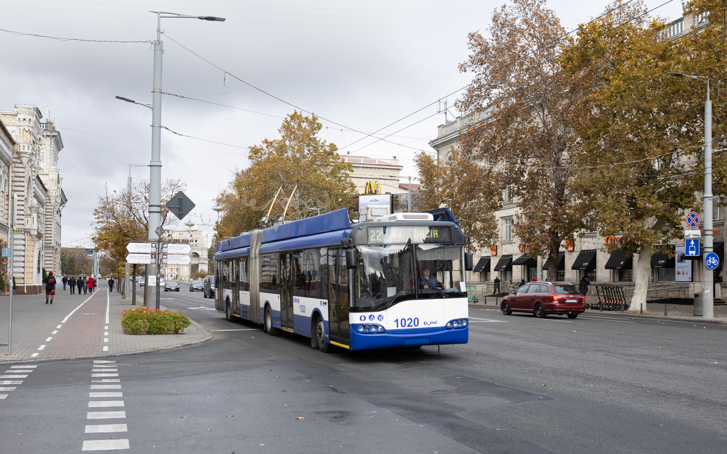 Кишинёв, Solaris Trollino II 18 Ganz № 1020