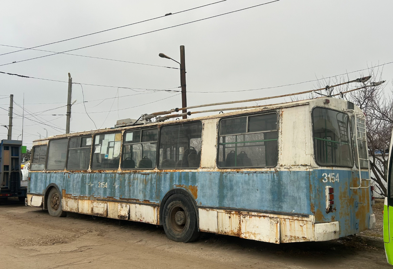 Engels, ZiU-682G-016 (018) č. 3154