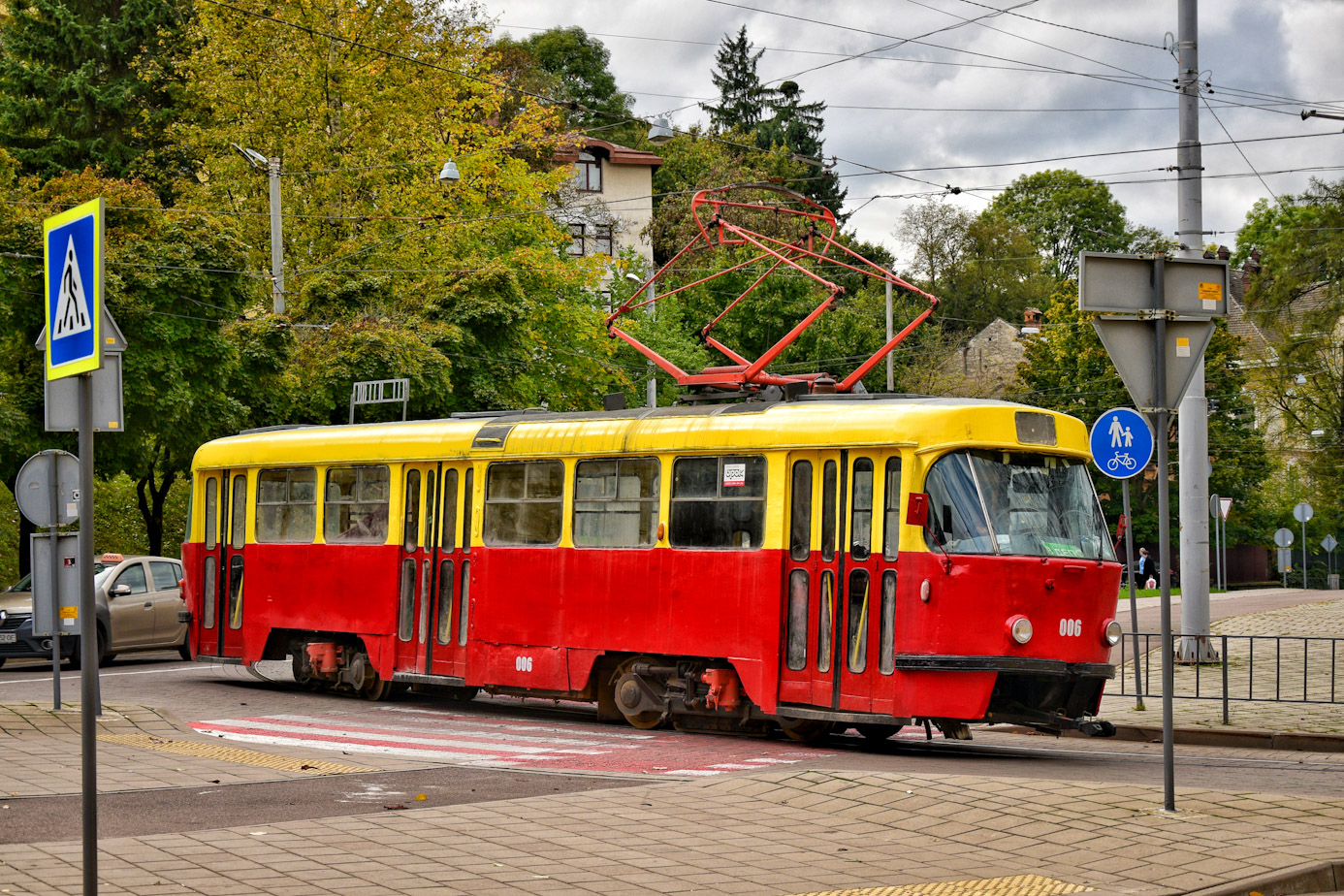 Львов, Tatra T4SU № 006