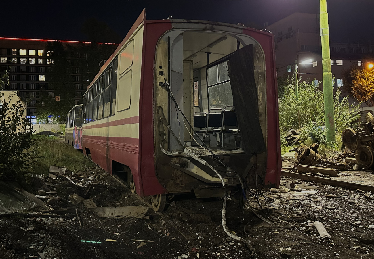 Санкт-Петербург, 71-147К (ЛВС-97К) № 8102