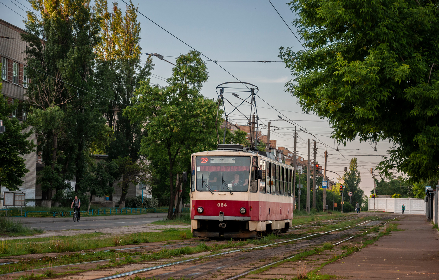 Киев, Tatra T6B5SU № 064