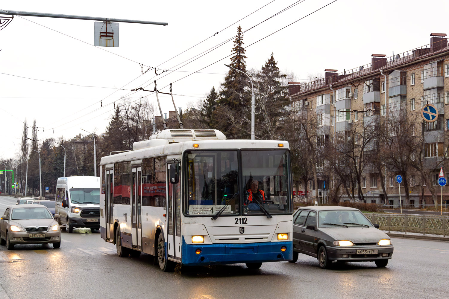 Уфа, НефАЗ-БТЗ 52765Р № 2112