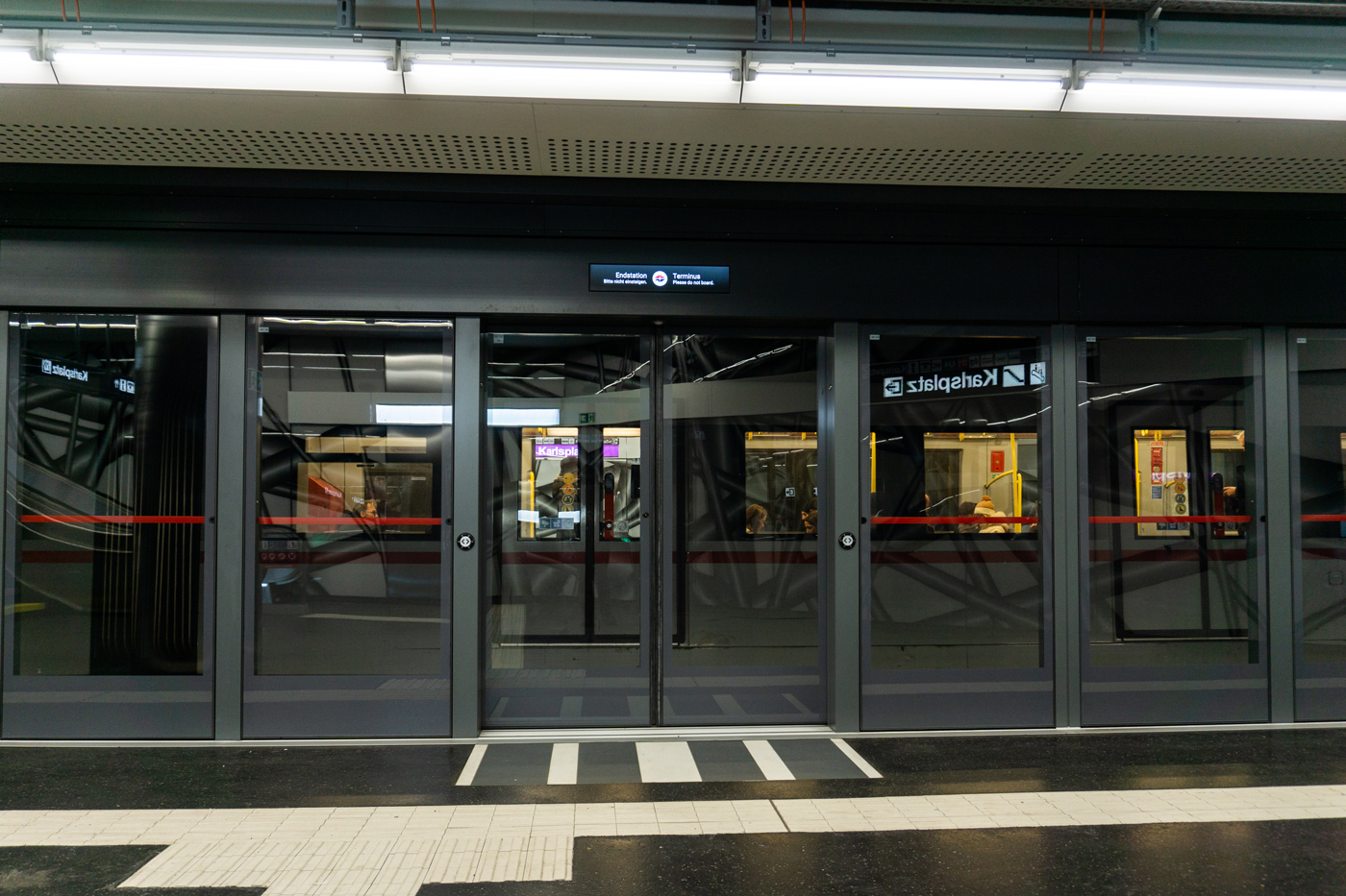 Вена — U-Bahn — линия U2