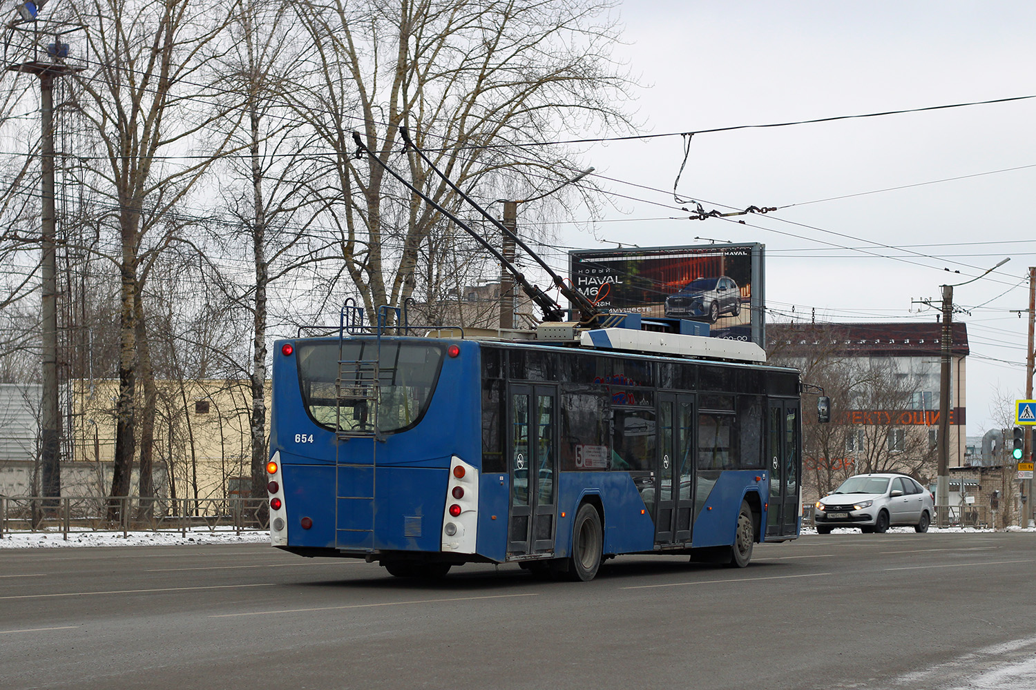 Киров, ВМЗ-5298.01 «Авангард» № 654