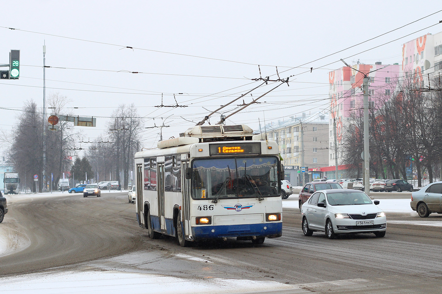 Киров, БТЗ-52764Р № 486