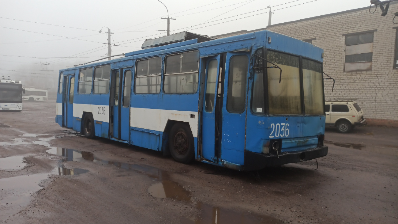 Днепр, ЮМЗ Т1Р (Т2П) № 2036