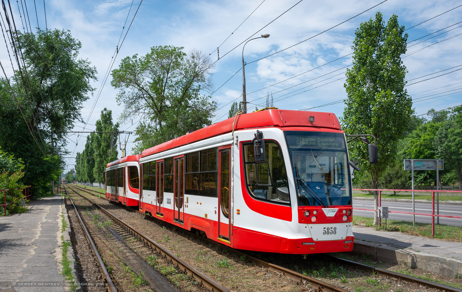 Волгоград, 71-623-03 № 5858