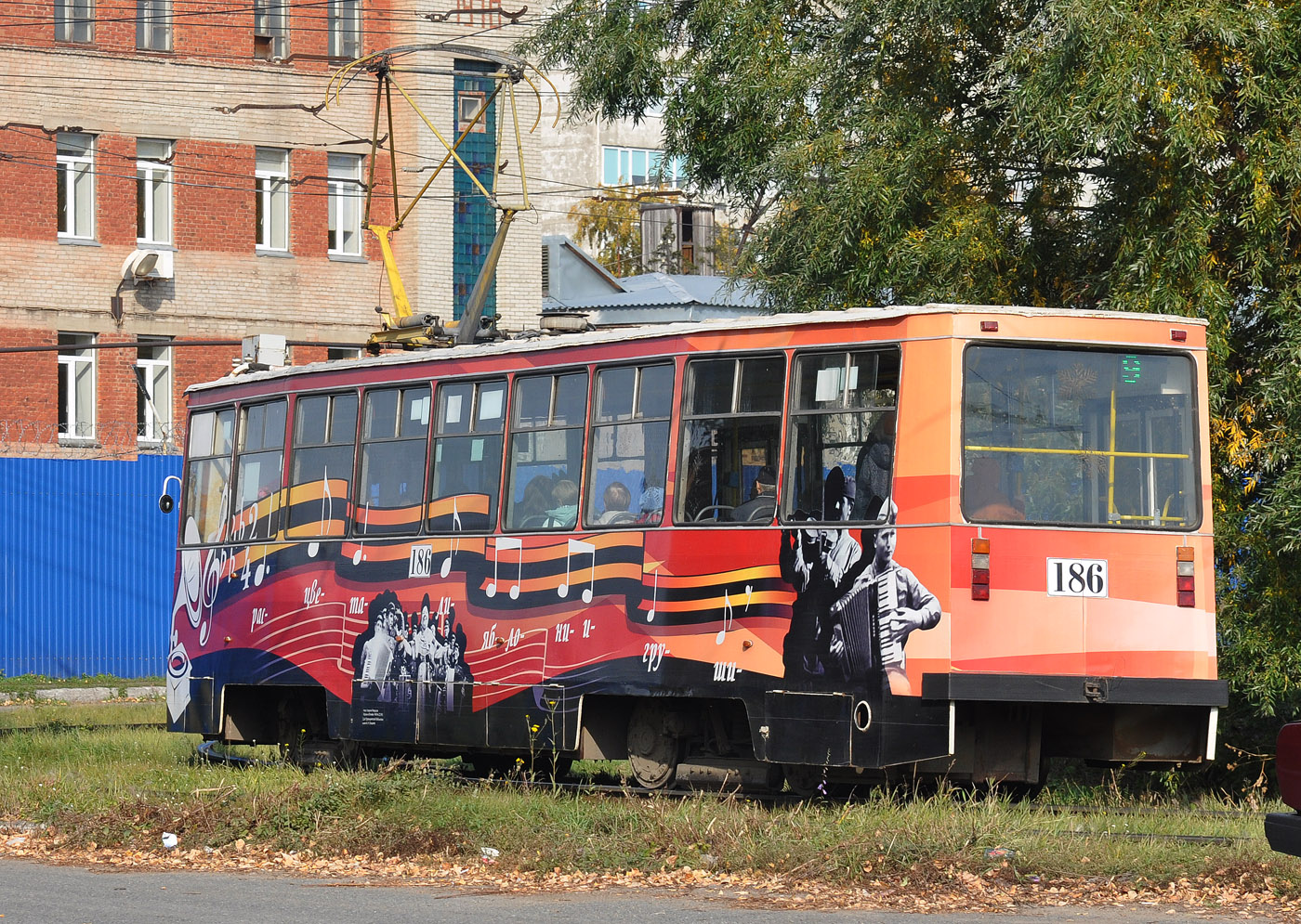 Омск, 71-605ЭП № 186