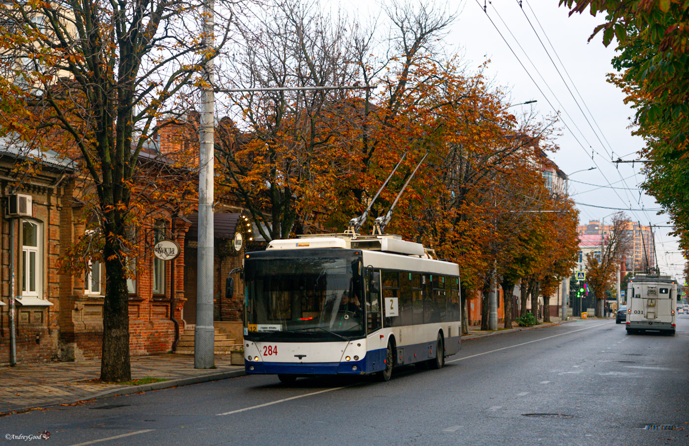 Краснодар, СВАРЗ-МАЗ-6275 № 284