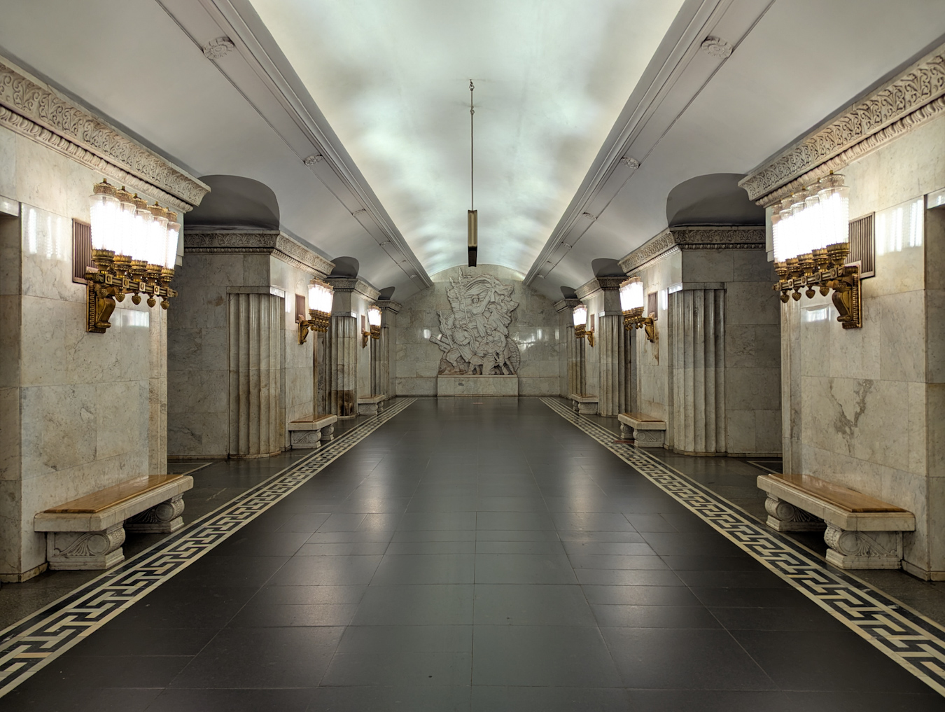 Москва — Метрополитен — [3] Арбатско-Покровская линия