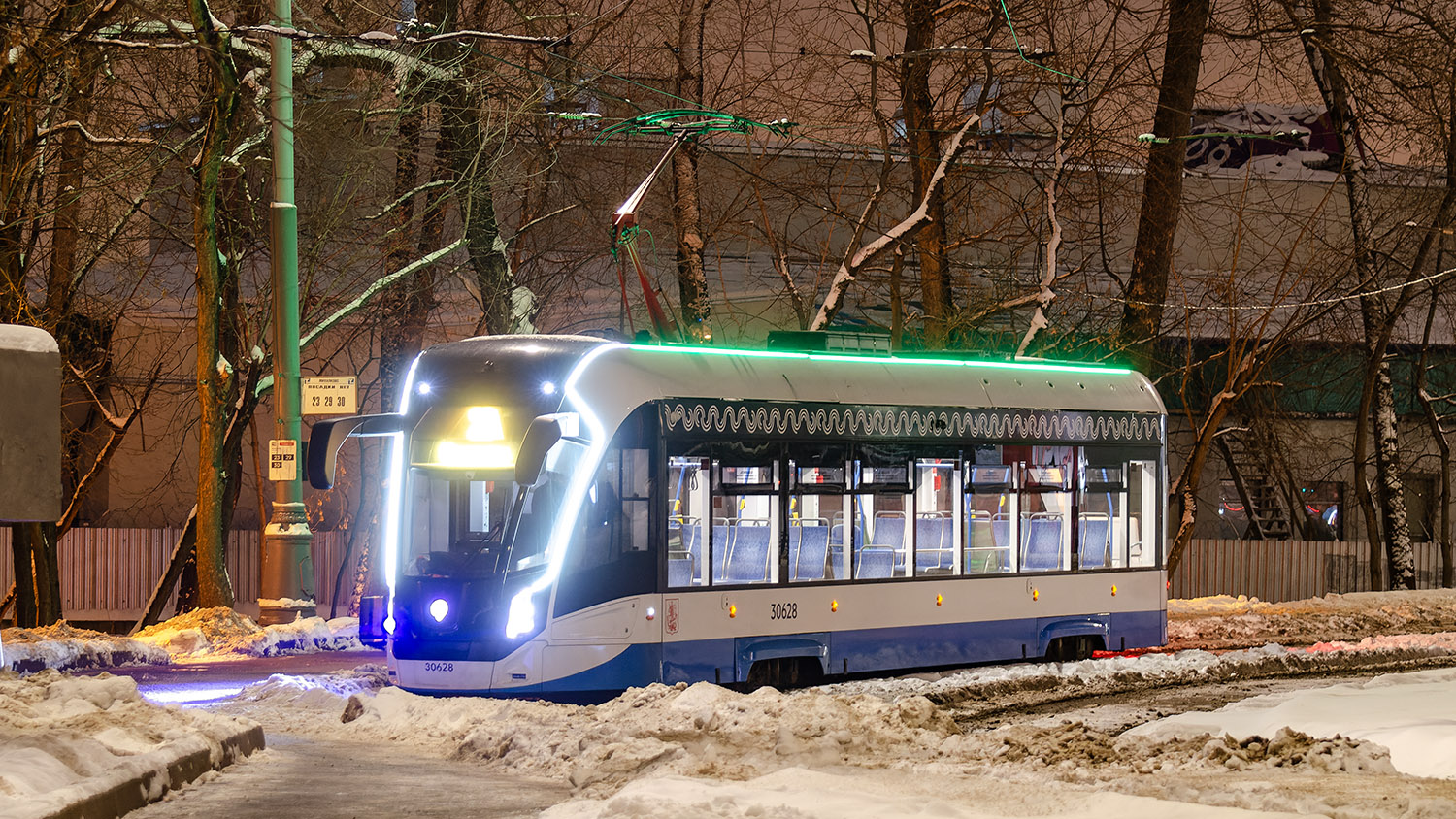Москва, 71-911ЕМ «Львёнок» № 30628