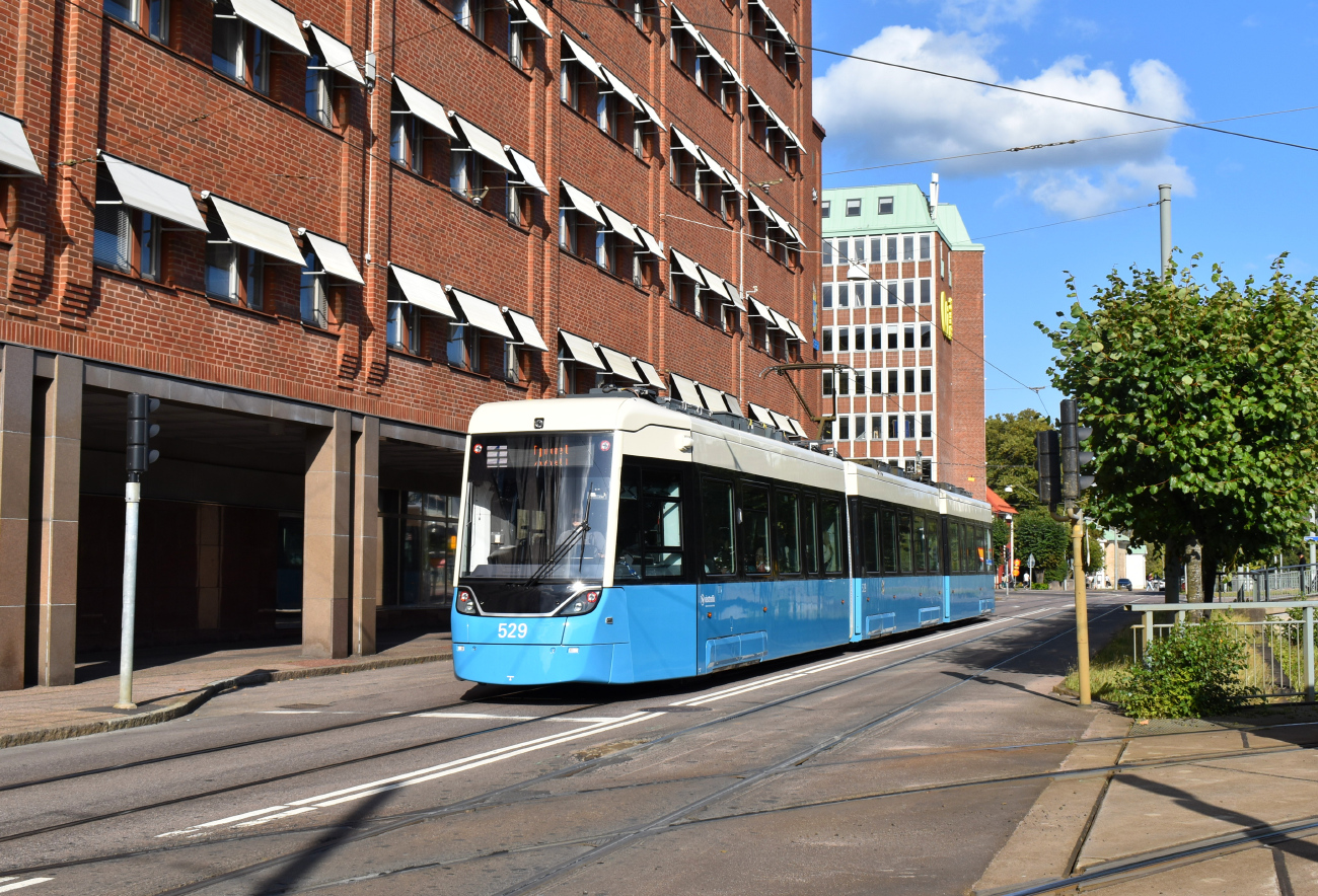 Гётеборг, Alstom M33A Flexity Göteborg № 529