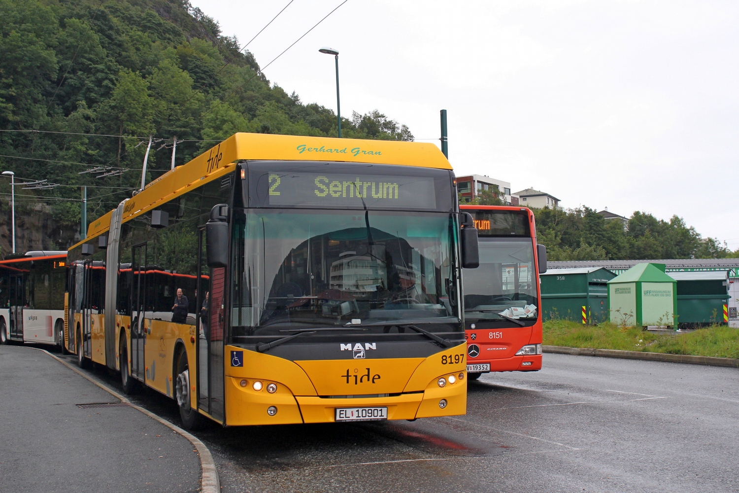 Берген, Neoplan N6321 № 8197
