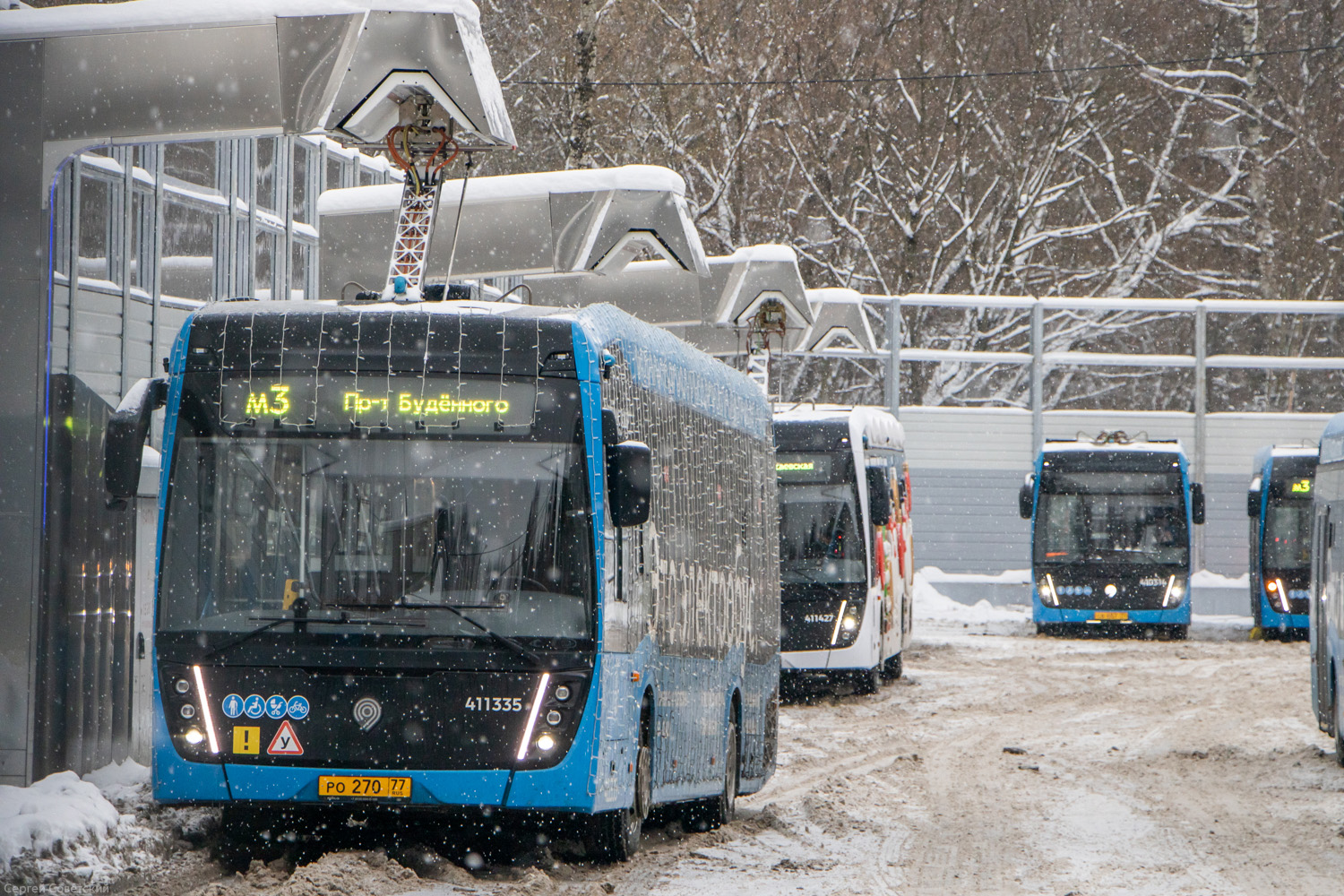 Москва, КАМАЗ-6282 № 411335