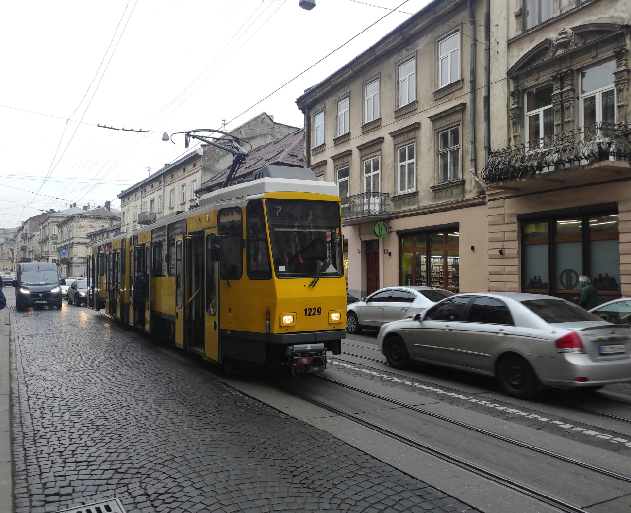 Lwów, Tatra KT4DM Nr 1229