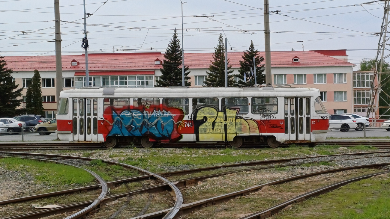 Самара, Tatra T3SU (двухдверная) № 744; Самара — Строительство и ремонты трамвайных линий