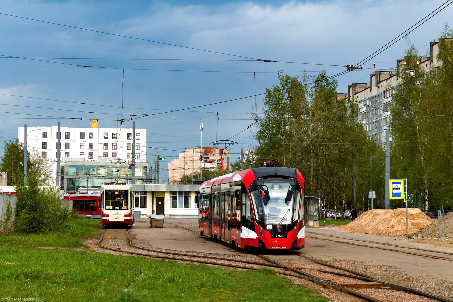 Санкт-Пецярбург, 71-932 «Невский» № 7758