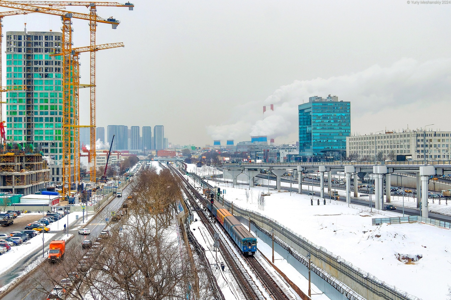 Москва — Виды с высоты; Москва — Метрополитен — [7] Таганско-Краснопресненская линия; Москва — Метрополитен — Подвижной состав — Еж3/Ем-508Т