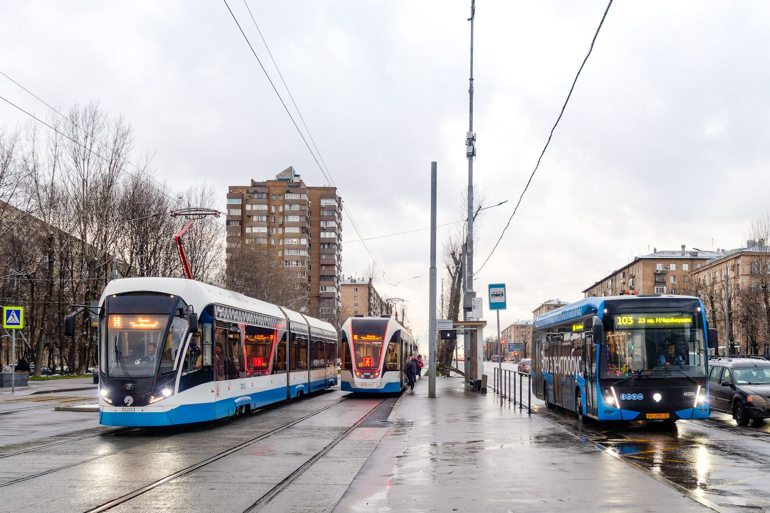 Москва, 71-931М «Витязь-М» № 31203; Москва, КАМАЗ-6282 № 412115