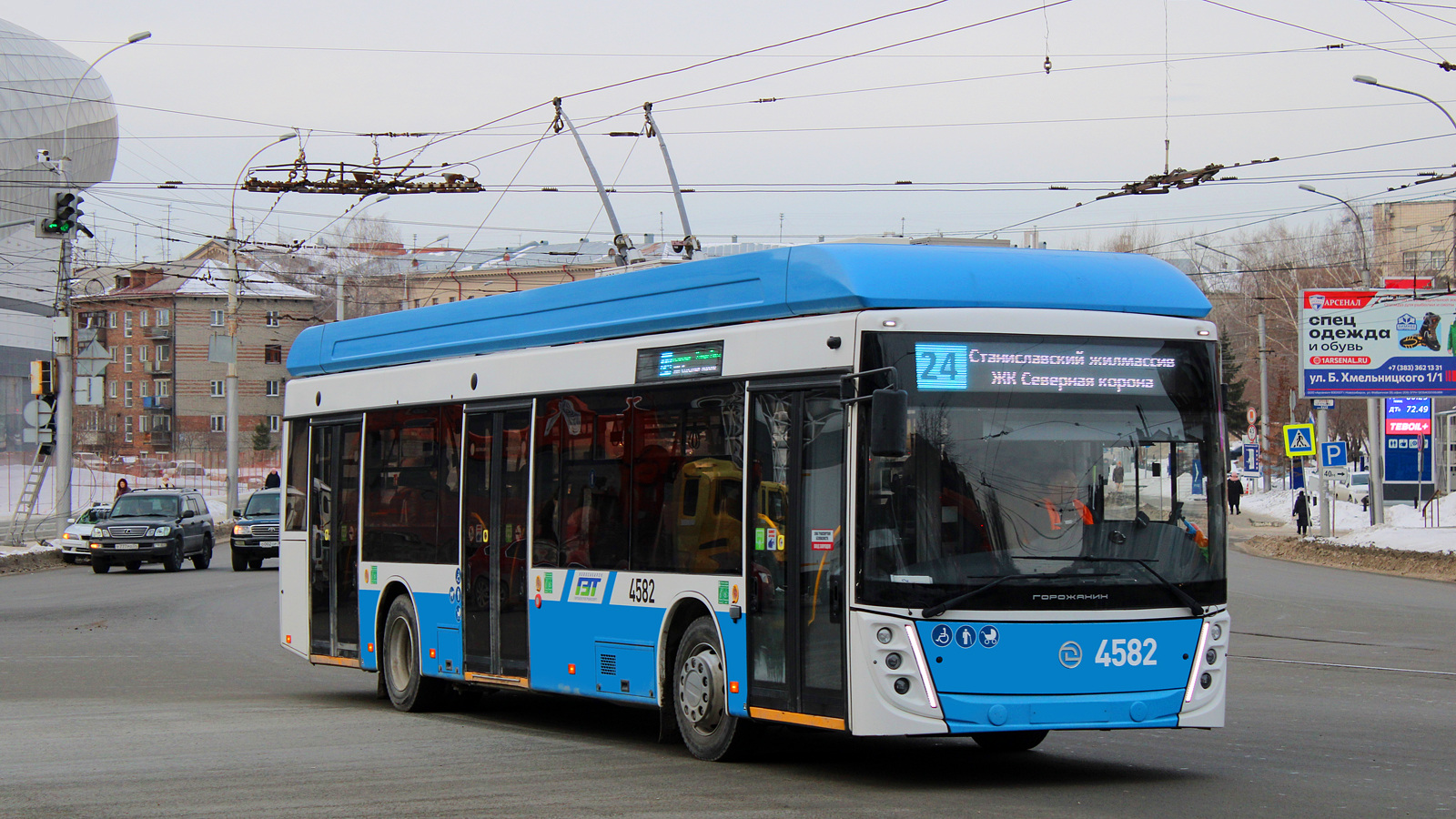 Новосибирск, УТТЗ-6241.01 «Горожанин» № 4582