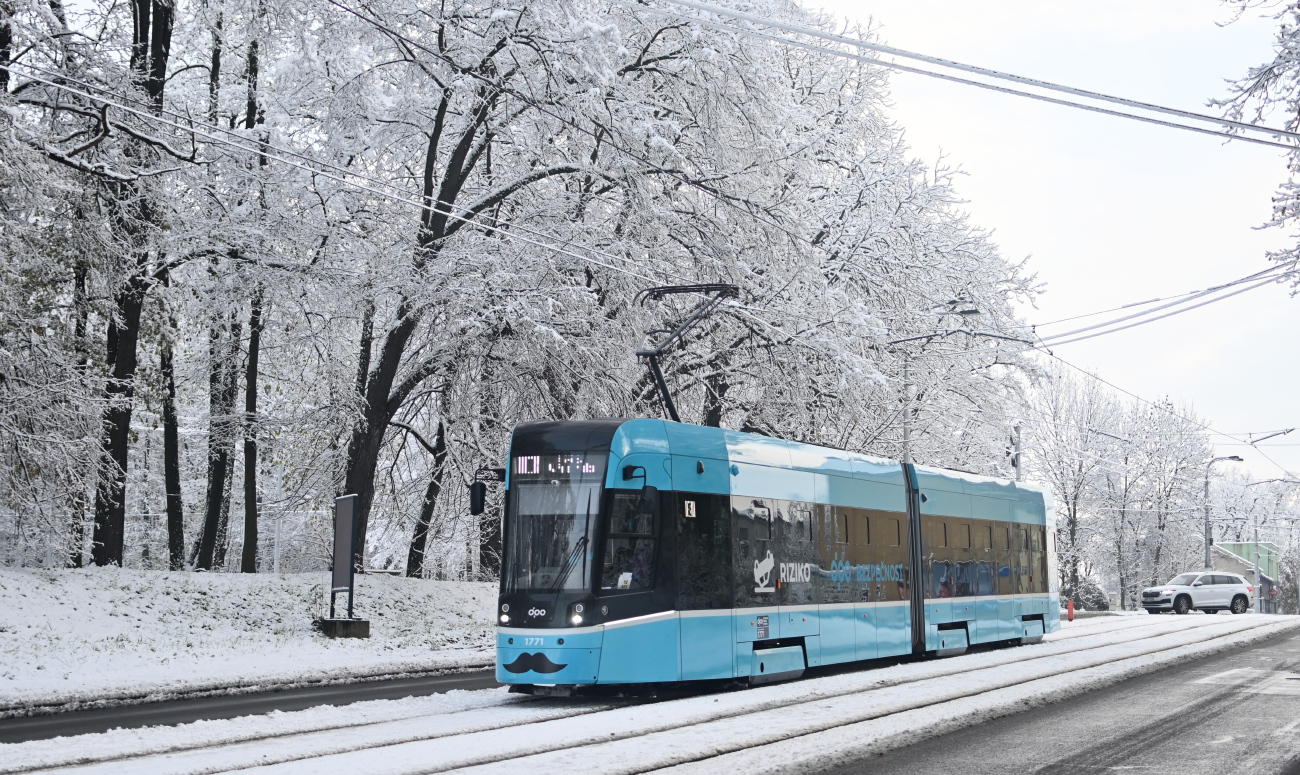 Острава, Škoda 39T ForCity Smart № 1771