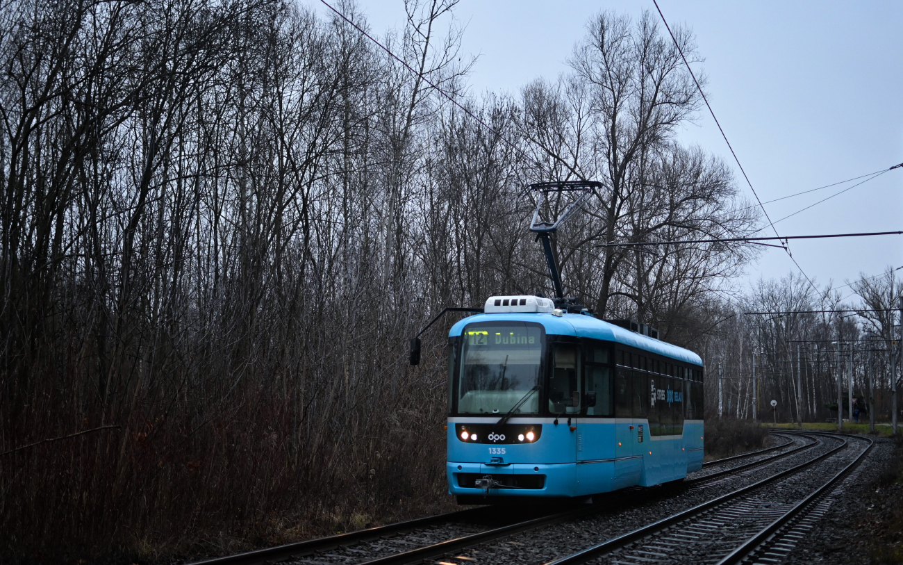 Ostrava, Vario LFR.E č. 1335