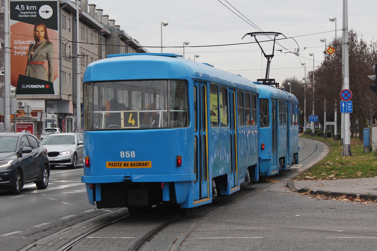 Zagreb, Tatra B4YU Nr. 858