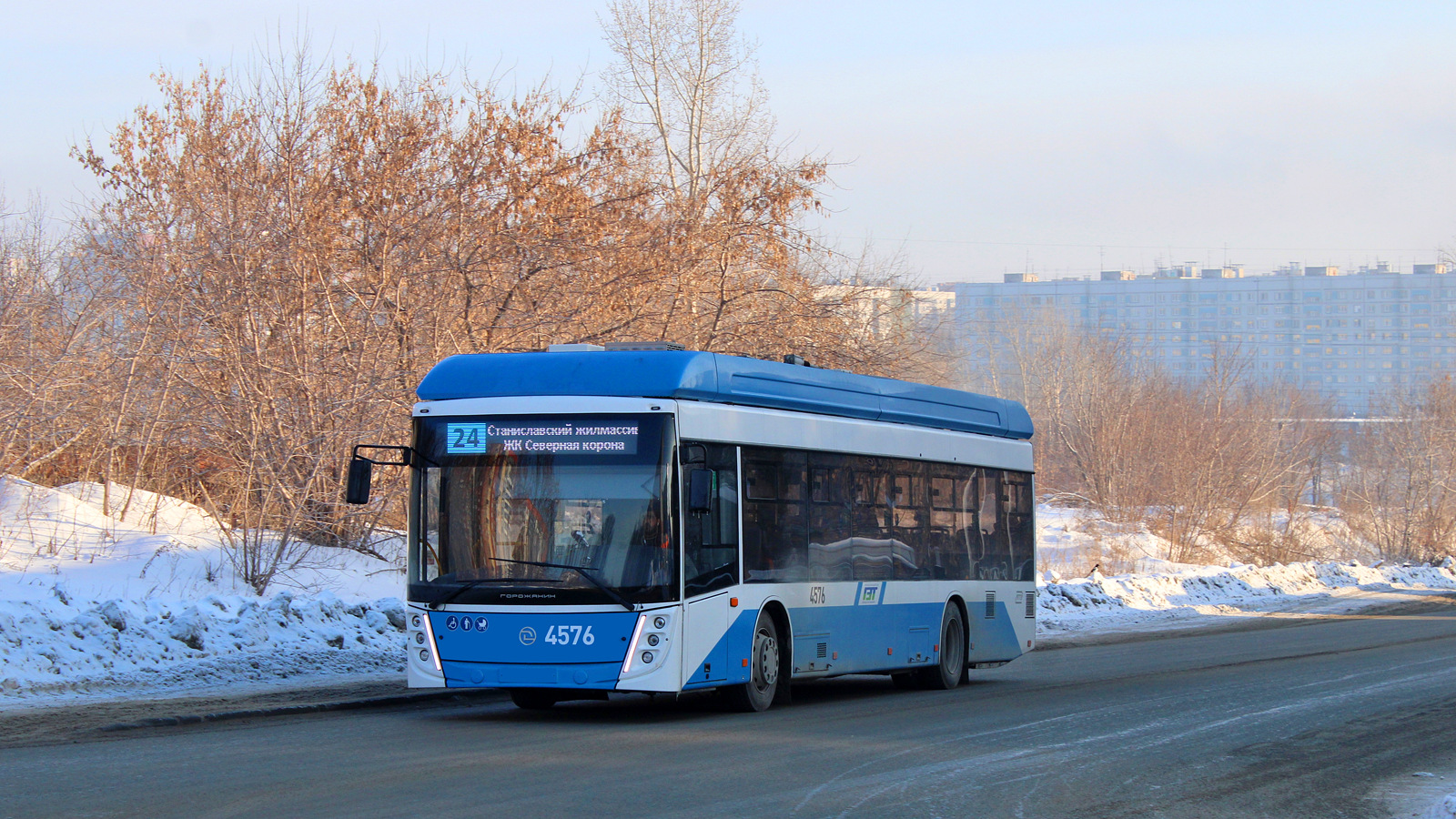 Новосибирск, УТТЗ-6241.01 «Горожанин» № 4576