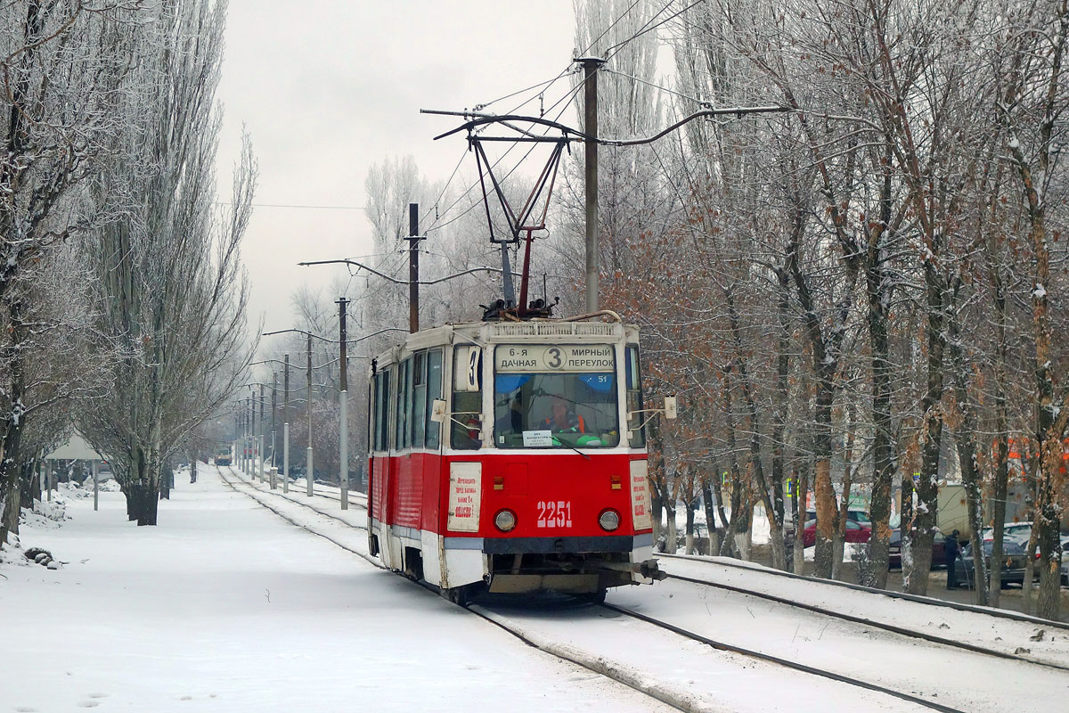 Саратов, 71-605 (КТМ-5М3) № 2251