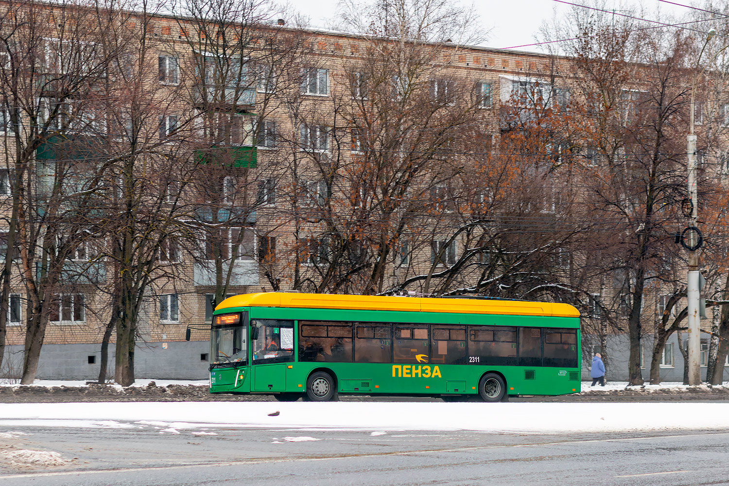 Пенза, УТТЗ-6241.01 «Горожанин» № 2311