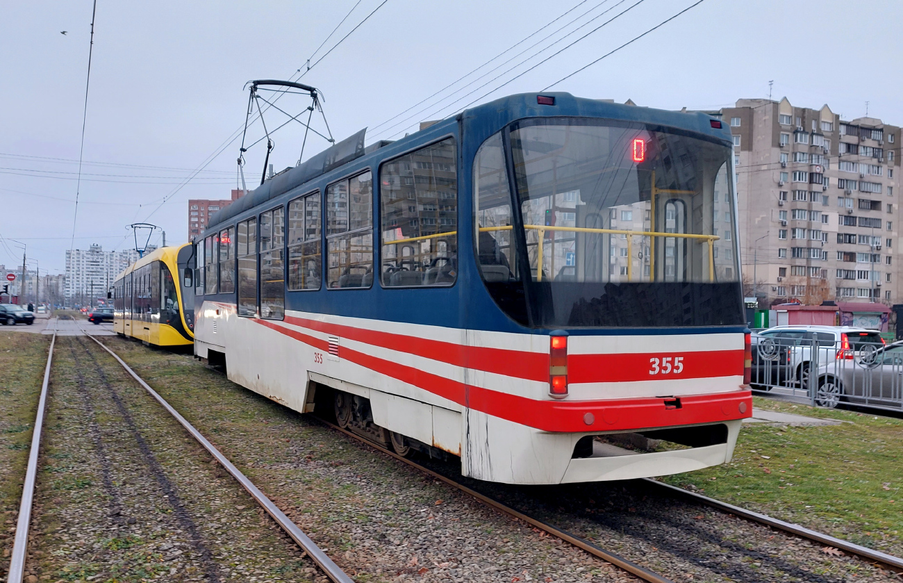Kijów, K1M Nr 355