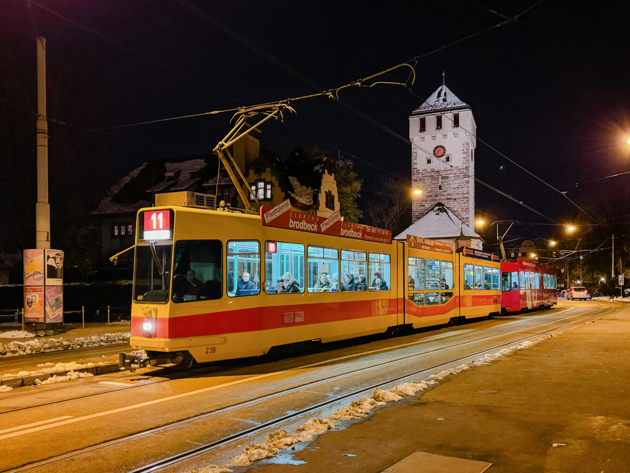 Basel, Schindler/Siemens Be 4/8 № 239