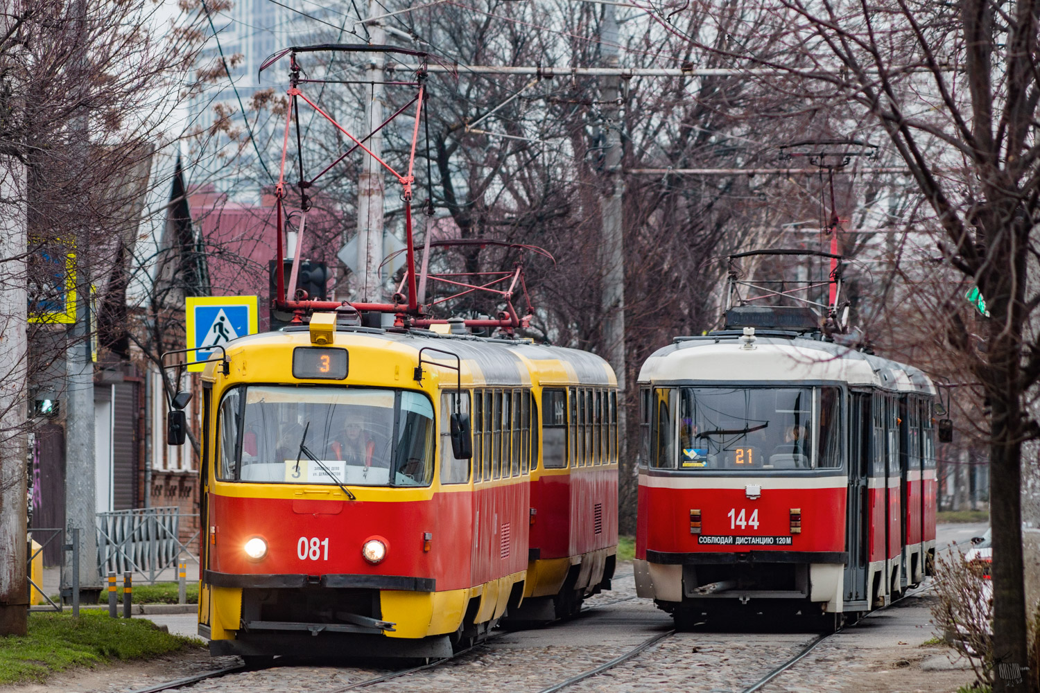 Krasnodar, Tatra T3SU č. 081; Krasnodar, Tatra T3SU GOH TRZ č. 144