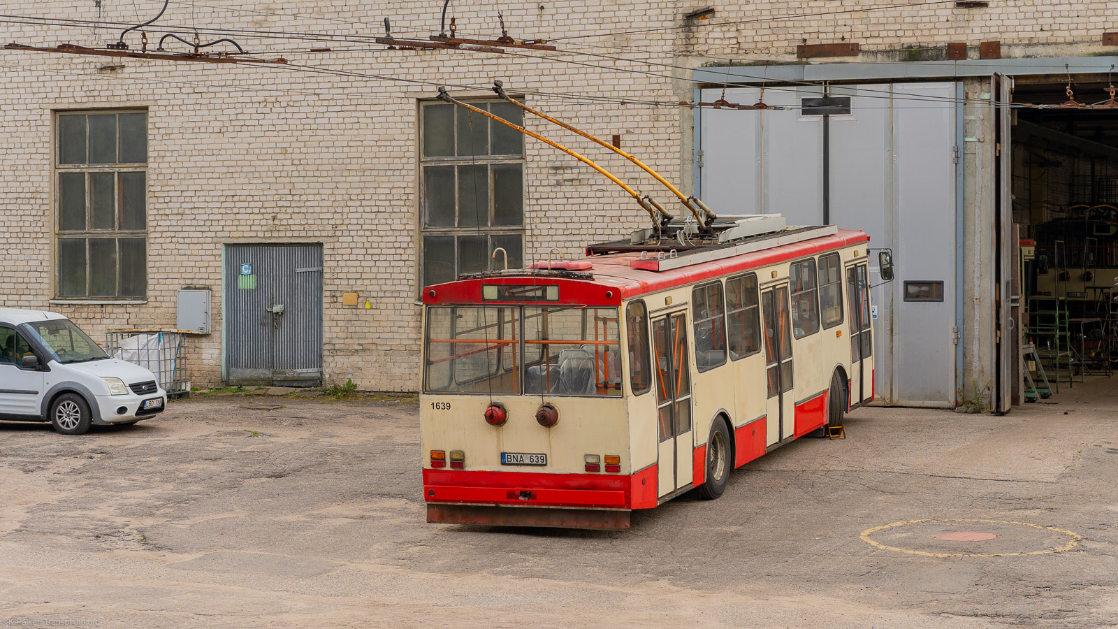 Вильнюс, Škoda 14Tr13/6 № 1639