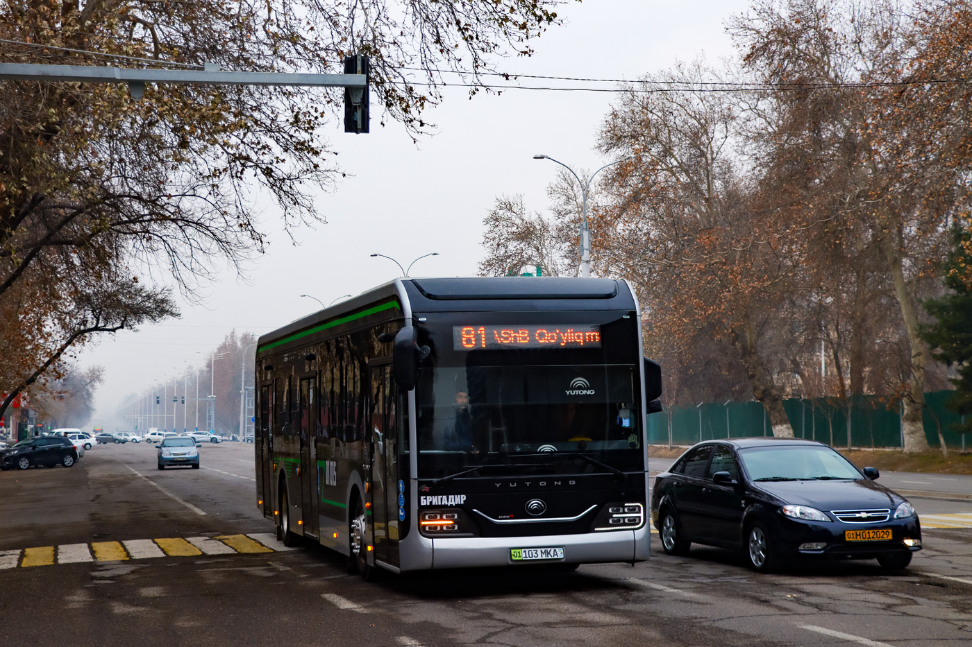 Tașkent, Yutong ZK6126BEVG Nr. 01015