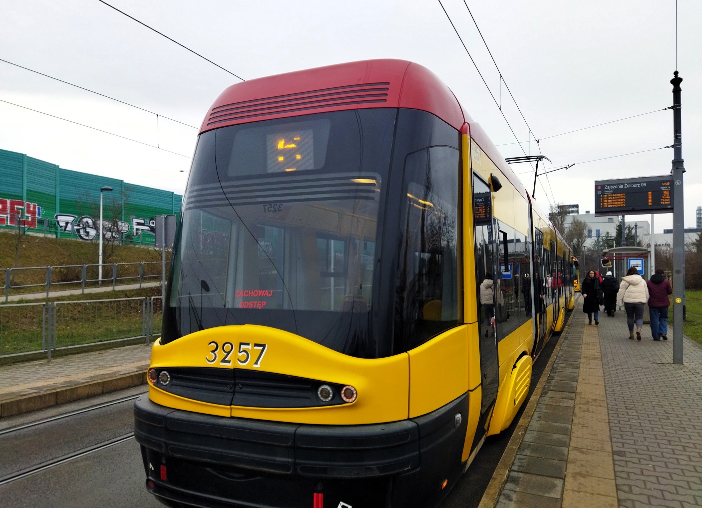 Варшава, PESA Swing 120Na № 3257