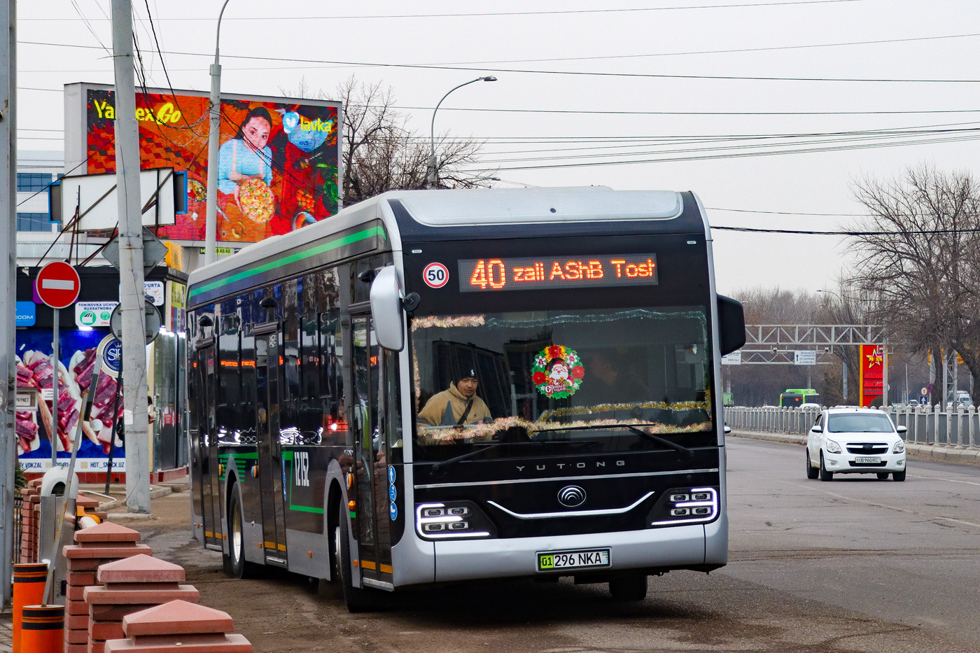 Tașkent, Yutong ZK6126BEVG Nr. 12152