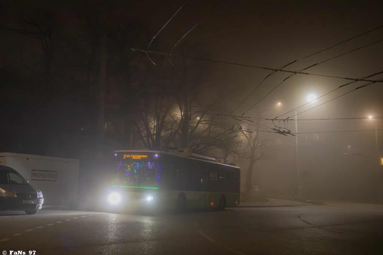 Севастополь, ЛАЗ E183A1 № 2035