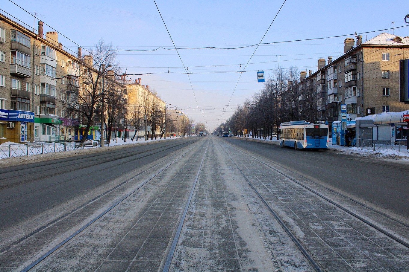 Novosibirsk — Track properties and contact wire; Novosibirsk — Tram road; Novosibirsk — Trolleybus roads