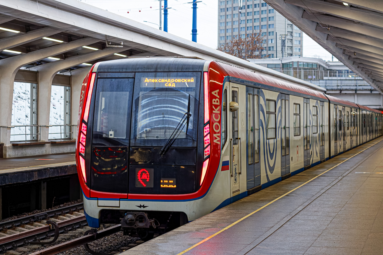 Moskwa, 81-765.2 “Moskva” Nr 65280
