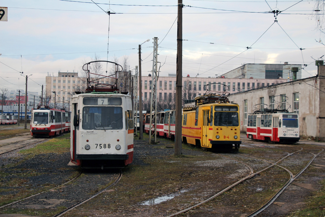 Санкт-Петербург, ЛМ-68М № 7588; Санкт-Петербург — Трамвайный парк № 7