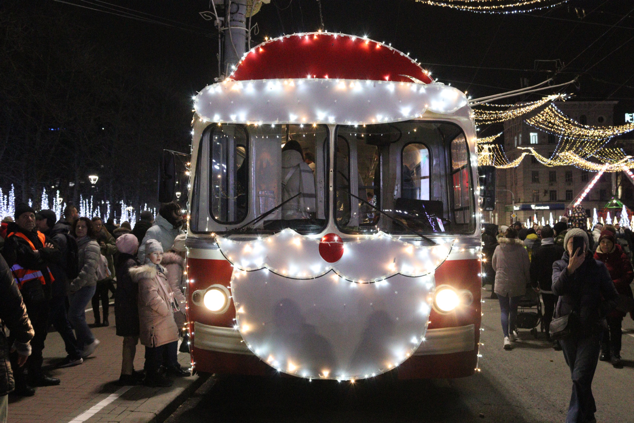 Кишинёв, ЗиУ-5Д № 66